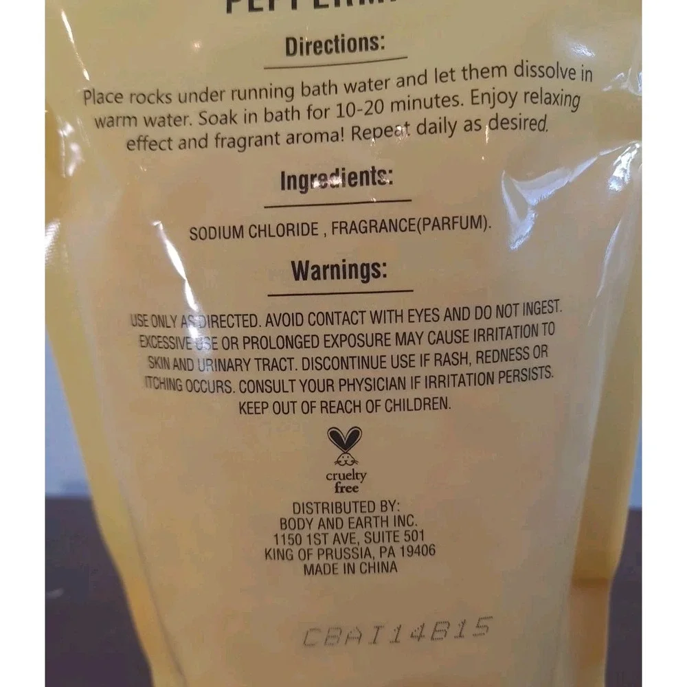 SPA LUXETIQUE PEPPERMINT HIMALAYAN‎ SALT FOOT AND BODY SOAKIING SOLUTION 16oz